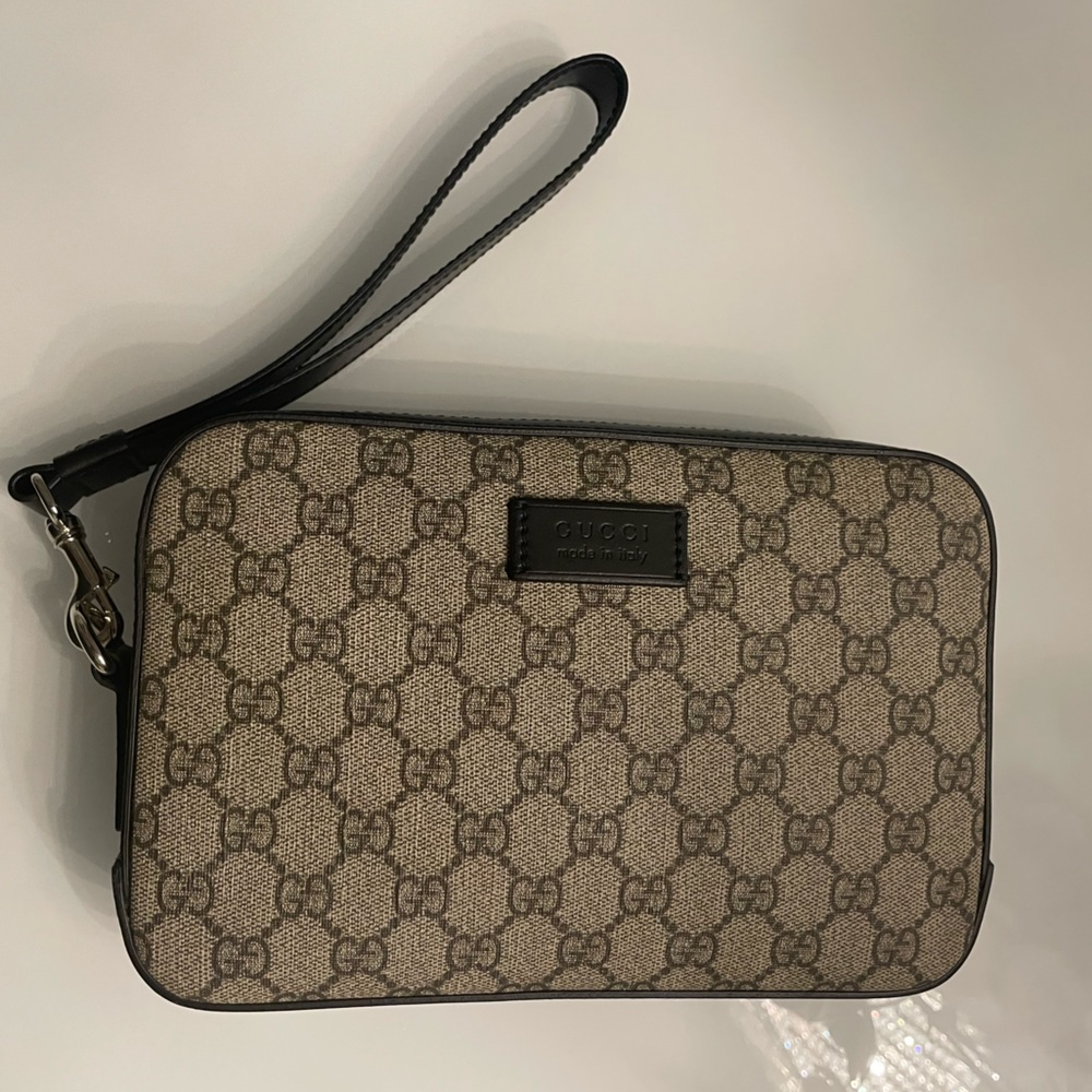 Gucci Wristlet